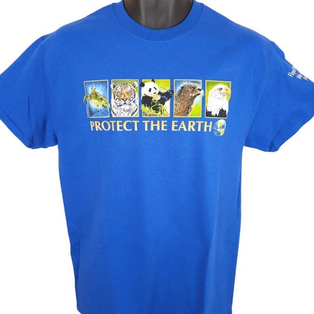 Protect The Earth T Shirt Mens Size Medium Blue Eagle Tiger Panda Otter Turtle - Picture 2 of 7